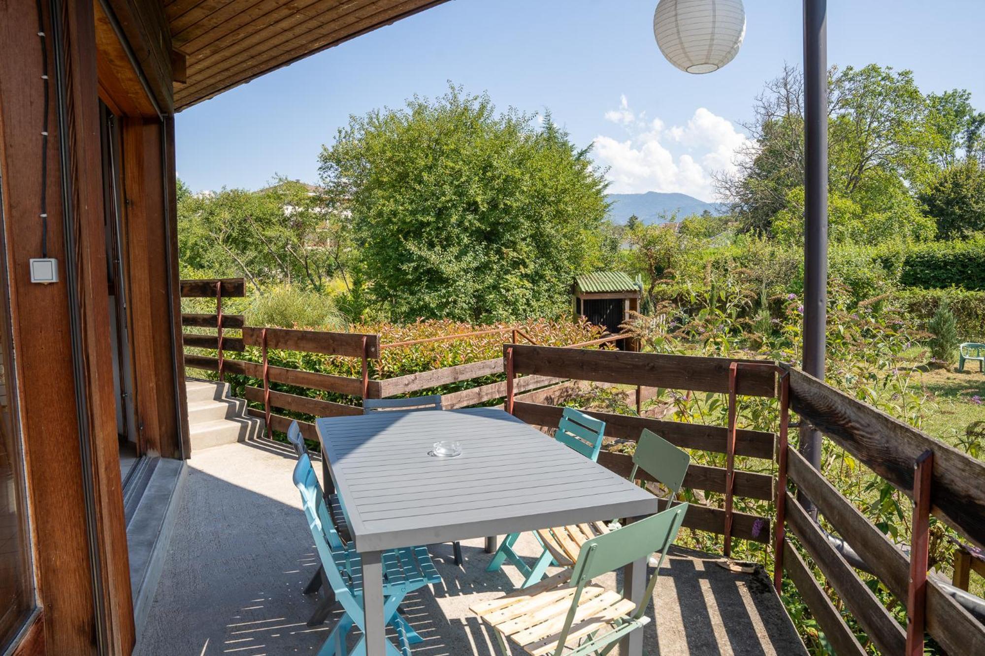 Le Grand Nid - Maison Alveole Bed And Books Sciez Exterior foto